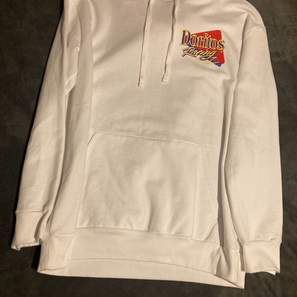 Doritos Hoodie. Size M NWT. - Picture 2 of 5